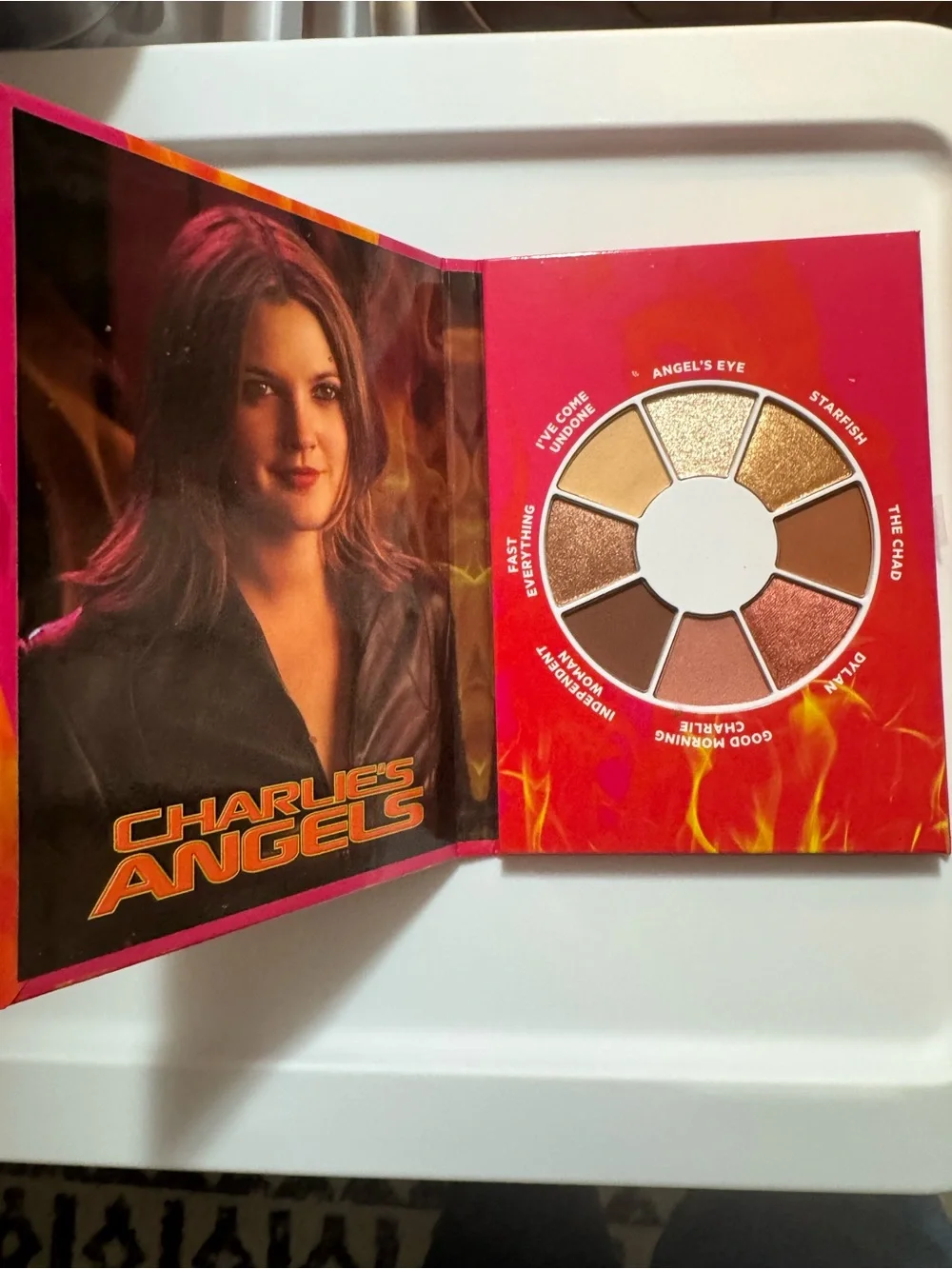 NEW FLOWER Beauty x Charlie's Angels Eyeshadow Palette Limited Edition 8 Colors